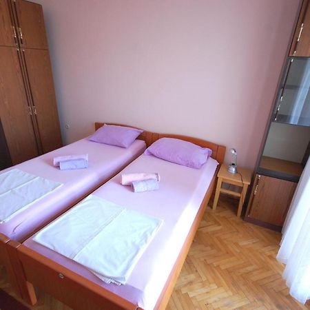 Apartments Dida By El-Pi Tours Нівице Екстер'єр фото
