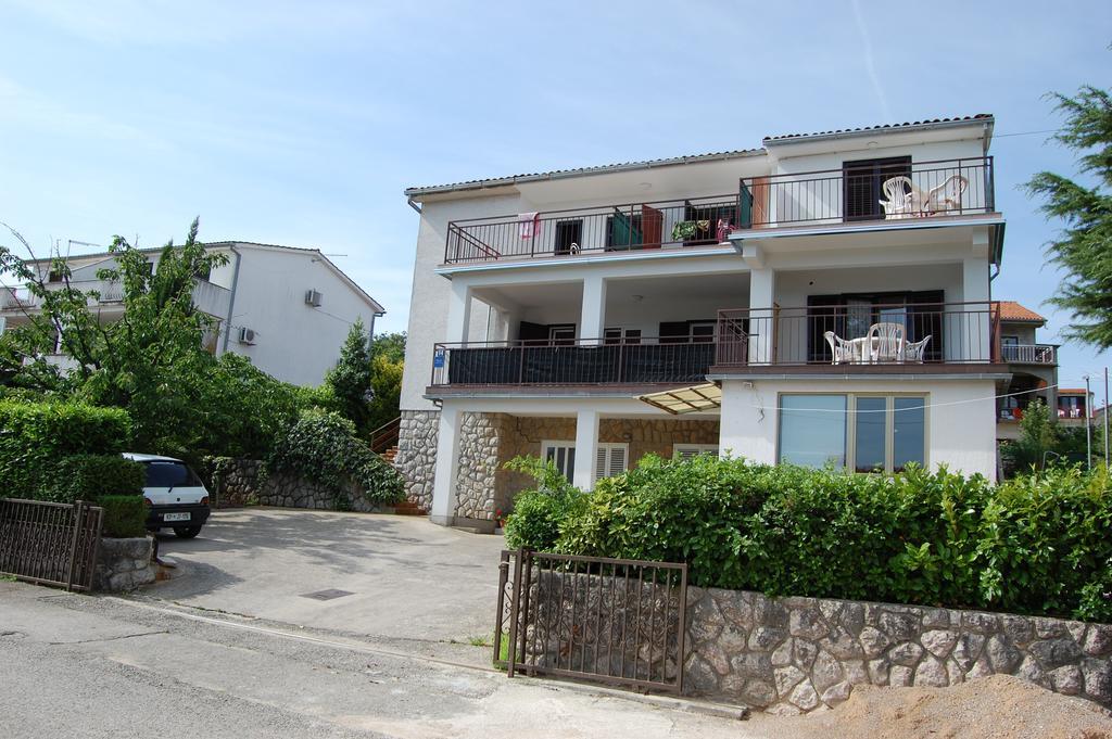 Apartments Dida By El-Pi Tours Нівице Екстер'єр фото